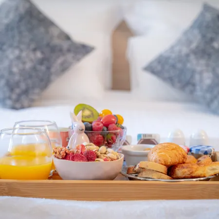 Green Park Hotel Paris Отели рядом с достопримечательностью «19-й округ: Ля Вилетт»