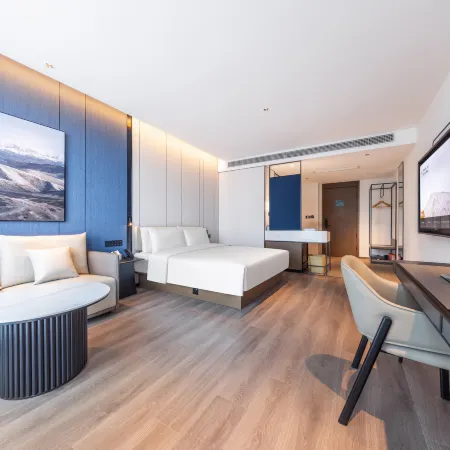 Yibin Lingang University City Convention and Exhibition Center Atour Hotel