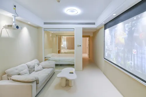 Seven twenty-three Service Apartment - Condos