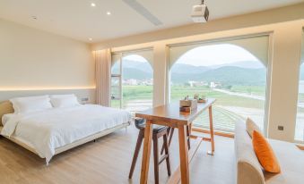 Danxia Impression .Mifeng Homestay