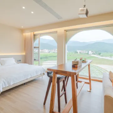 Danxia Impression .Mifeng Homestay