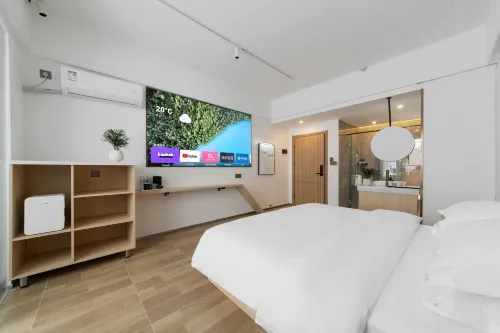 Jianshui Qishe E-sports Hotel - Esports