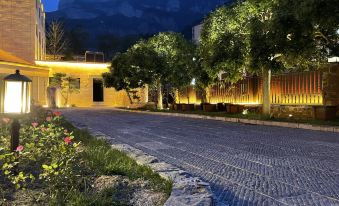 Zanhuang Shiyan Country House