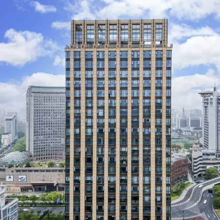 HE  SHI  HOTEL
