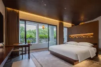 Quxiang Yazhu · Design City Private Hot Spring Homestay (Quyuan's Hometown) - พร้อมระเบียง