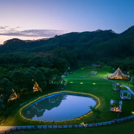 Huizhou Youju Guye Shanye Private Tang Homestay