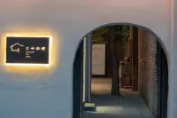 24-hour Homestay (Lijingmen Cross Street Luoqi Ancient City Branch)