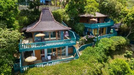 Karuna El Nido Villas