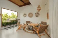Amber Lombok Beach Resort - spa