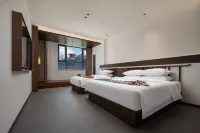 East Search Culture Hotel (Tashan Pamir Tourist Area Qishi Square Branch)