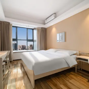 Zhengzhou Longzihu Mainstay Hotel