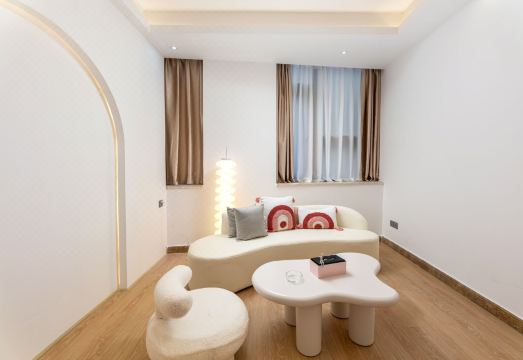 웨슈구 광저우 시맨 클럽의 객실 내부 사진