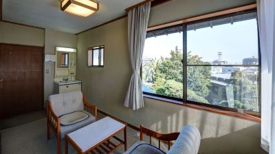 ＜低層フロア＞「本館」和室8〜10畳 ※禁煙 伊東温泉 陽気館の写真