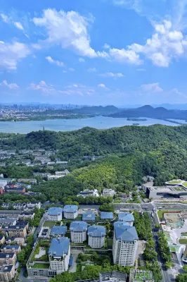 The Dragon Hotel Hangzhou