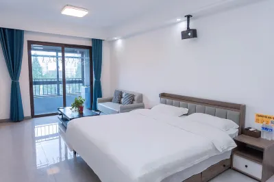 Zhoukou Chunian Light Luxury Hotel (Country Garden City of Light)