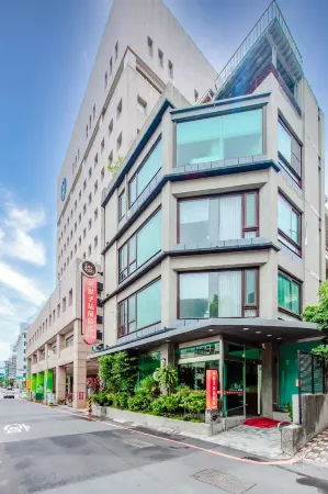 Lightness Hotel Отели рядом с достопримечательностью «Старая улица Гуанчжоу»