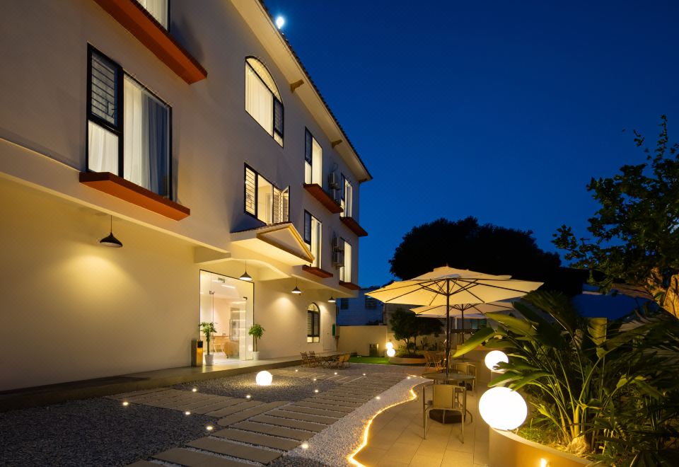 hotel overview picture