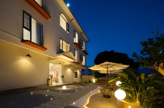 Chenxi Xiaozhu Hotel(Wanning Shimei Bay Island Tourist Highway Store) โรงแรมใกล้หาดหัวหินอ่าวหิน