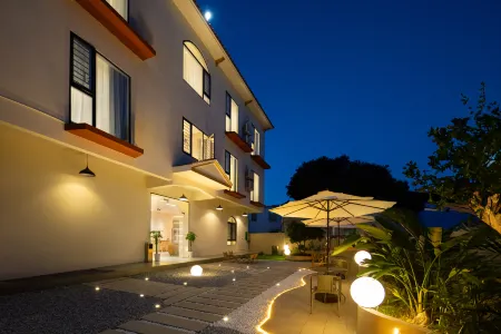 Chenxi Xiaozhu Hotel(Wanning Shimei Bay Island Tourist Highway Store) Отели рядом с достопримечательностью «Huarun Shimeiwan Beach»