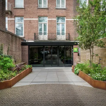 Ibis Styles Amsterdam Amstel Отели рядом с достопримечательностью «Хайнекен Експириенц»