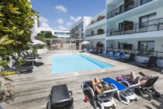 Résidence Hôtelière Odalys l'Archipel Hotels in Charente-Maritime
