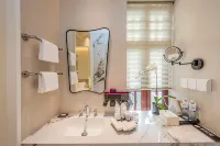 Tuowa · Holiday VIlla Garden Beautiful Villas (Qingdao Zhongshan Road)