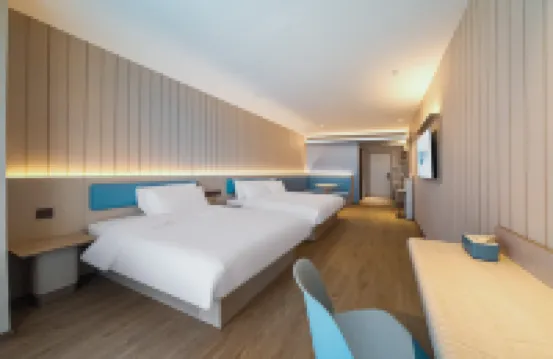 HanTing Hotel (Xinyang Huaibin Xiya Meiyue Plaza)