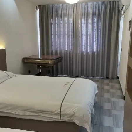 Yingbin Business Hotel