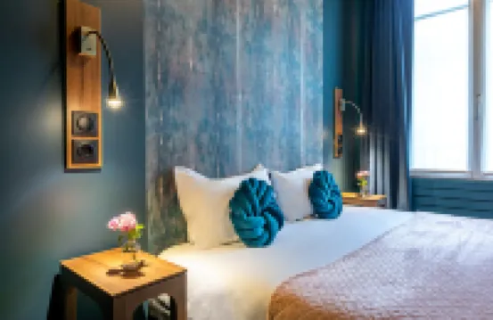 Hotel Glasgow Monceau by Patrick Hayat
