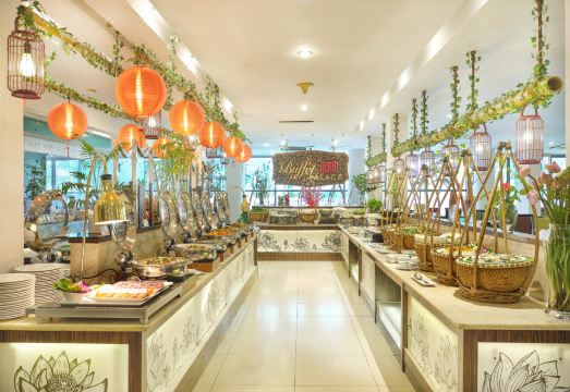 호텔 주변 거리