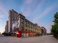 Coffea Hotel (Chifeng High-speed Railway Station) Hotellit kohteessa 