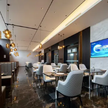 Magnotel Hotel (Jinan Zhangqiuqu Zhengwu Center University Town)