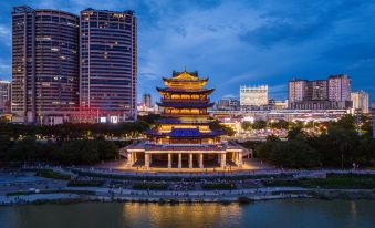 Borrman Hotel (Nanning Chaoyang Baisheng Pedestrian Street Plaza Third Street Two Lane Branch)