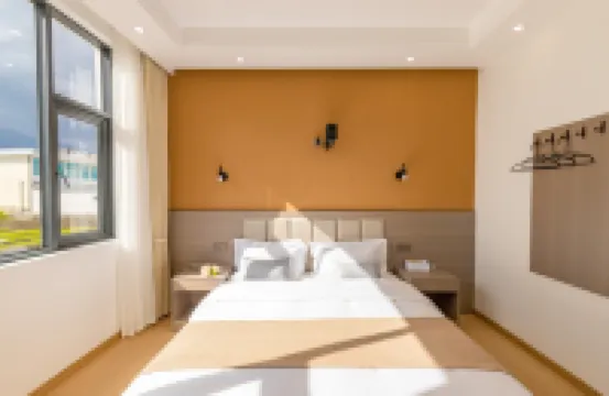 See the green mountains again