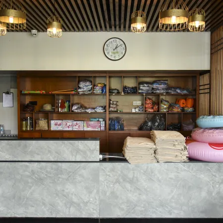 Pujiang Xiuliang Kanglv Luojiayuan Hot Spring Hotel