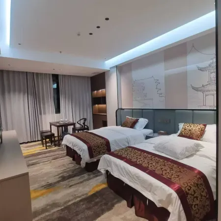 Yangguang Business Hotel