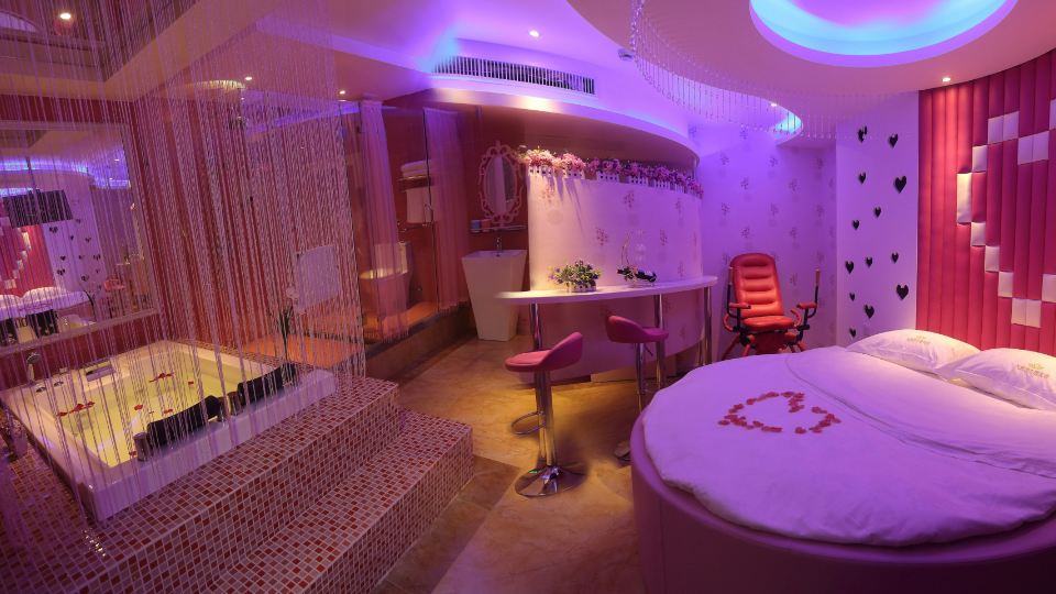 Swan Love Theme Hotel