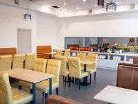 Yijia Collection Hotel (Changchun Aviation University Fanrong Road Subway Station) - breakfast