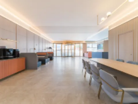 HanTing Hotel (Jiangmen Sanshisan Xujie Diwang Plaza) โรงแรมในเจียงเหมิน