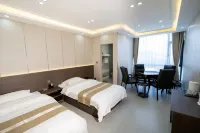 2049 Boutique Theme Hotel - parking