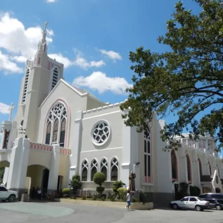 Maliwalo Inn Tarlac by RedDoorz