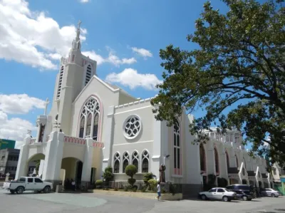 Maliwalo Inn Tarlac by RedDoorz Các khách sạn ở Tarlac