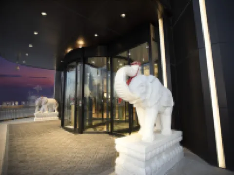Xitian Hotel Hotels in Hotan County