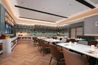 Mehood LIZ Hotel (Changsha Yuelu Meixi Lake Culture and Arts Center)