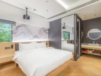Jingji e-Sports Hotel (Tianjin Railway Station Wudadao Cultural Tourism Area Store) Hotels near Dongli