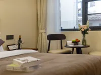 Rustlux仟那·雪山觀景花園庭院設計師美宿(古城大水車店) 麗江酒店