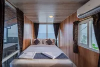 Dusk and Dawn Beach Resort Hotels in Mandapam