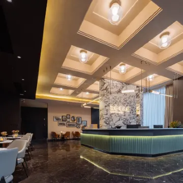 悠然集慶裡飯店（南京建鄴區金鷹萬達店） 集庆门大街附近的飯店