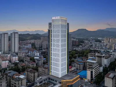 Lavande Hotel (Xianning Wenquan Center Huatan)