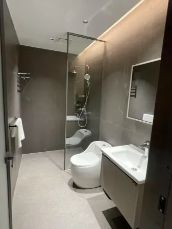 Yulanting Su (Tianquan Traditional Chinese Medicine Hospital) Отели рядом с достопримечательностью «Red Army Long Memorial Hall»